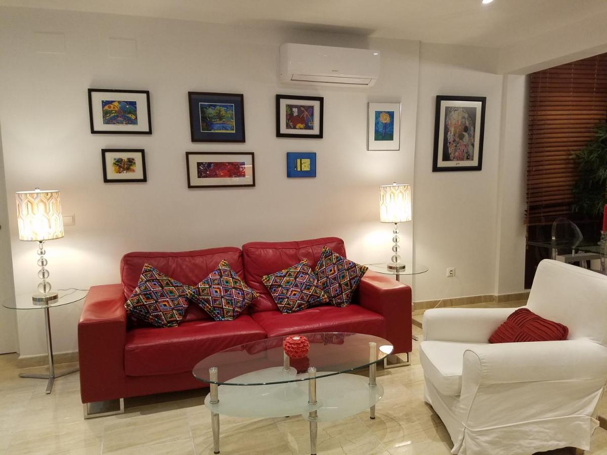 Apartamento Amazing Frontal #traveller's Awards2023 Cádiz